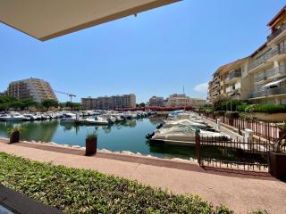 Magnifique T2 au calme avec une superbe vue sur le port - Canet-en-Roussillon - 9