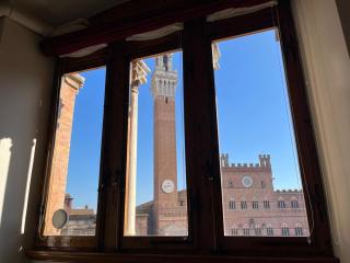 Via Banchi di Sotto, 8 - Piazza del Campo - 9