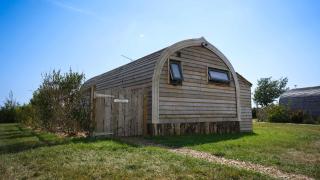 The Galloway Steading - The Fox's Den with Hot Tub and Fire Pit - Glenluce - 7