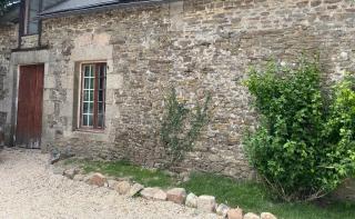 Maisonnette dans cour du château - Saint-Cyr-en-Pail - 4