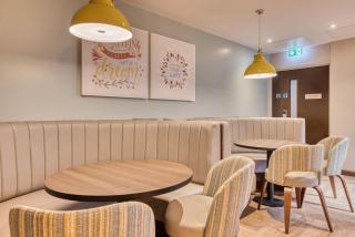 Premier Inn Dublin City Temple Bar - 2