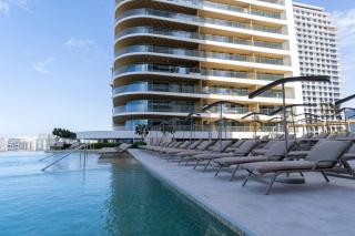 2B designed by ElieSaab with Private Beach Sea View - 4