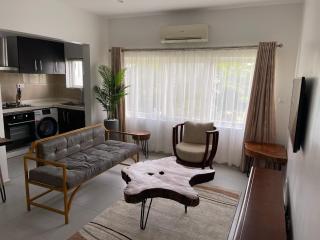 Lovely Serene Apartment with 24hrs Power - Ikate - 0