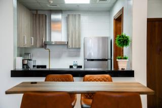 Elegant Escapes - Homely 1B in Dunya Tower - Dubai - 5