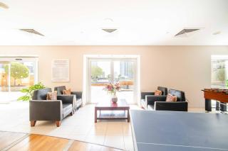 Marina Tower - Stunning 1BHK with Marina View by Elegant Escape's - 3