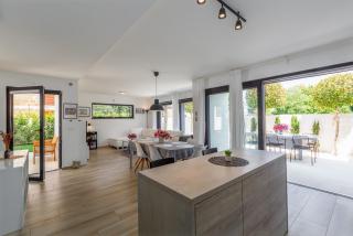 Villa Ventana with terrace and BBQ - 2