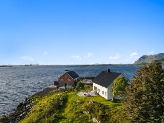 Villa Borgvåg - A unique Seafront Villa in the heart of Lofoten - Bøstad - 9