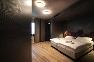 Crimea Wine Hotel - Chiavenna - 4