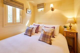 Host & Stay - Guards Van - Wooler - 7