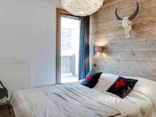 Luxueux T3 contemporain à Courchevel Village, proche pistes et commerces, avec balcon et parking - FR-1-562-30 - Courchevel - 2