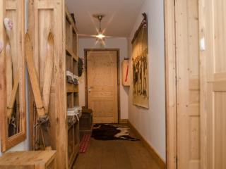 Superbe appartement 3 étoiles à Chamonix, 2 chambres, balcon, cheminée déco, parking et Wi-Fi - FR-1-343-197 - 5