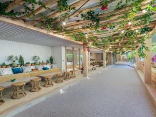 Chalet luxueux à Courchevel avec piscine, cinéma, salle de sport et service complet - FR-1-562-71 - Courchevel - 2