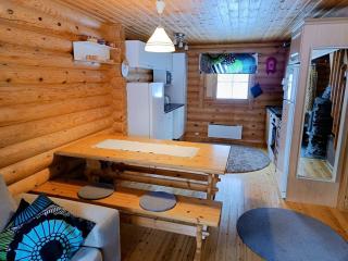 Cozy Log Cabin with Sauna and Wifi - Muonio - 2