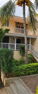 Beachfront Habitat - Flic-en-Flac - 1