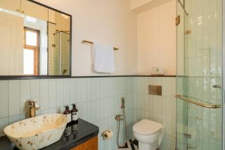 Villa Fleuve 6-BHK Riverfront Hideaway With Infinity Pool & Bathtub - Nerul - 7