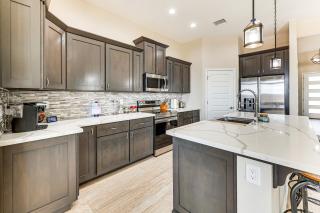 3 Mi to Colorado River New-Build Family Home! - Mohave Valley - 9