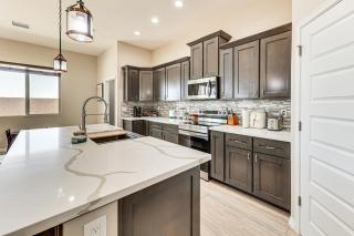 3 Mi to Colorado River New-Build Family Home! - Mohave Valley - 2