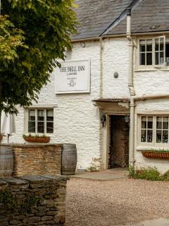 The Bell Inn - Lechlade - 0