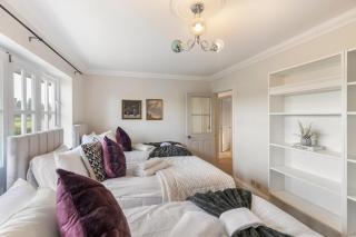 Relaxing Coastal Getaway Perfect for Large Groups - Canvey Island - 8
