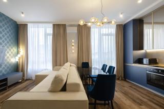 10-142 in RC Zhemchuzhyna 38, Zhylianska 68,Petrovdom Apartments - 3