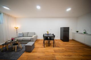Flex SelfCheckIns 188 - Zagreb - 2 Bedrooms - Parking - Loggia - Zagreb - 3