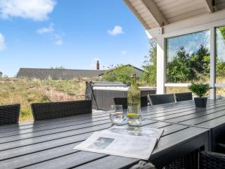 Holiday Home Jeldrik - 1-5km from the sea by Interhome - Blåvand - 5