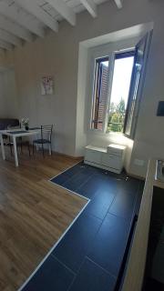 Cavour 35 - - 5