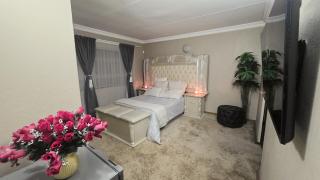 Villa on The East - Boksburg - 1