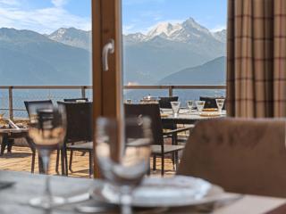 Apartment Jeanne D'Arc LOFT Montagne by Interhome - Crans-Montana - 1