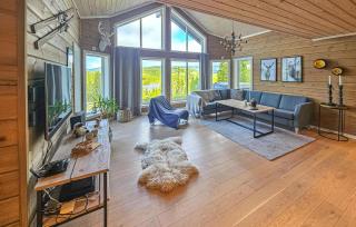 Awesome Home In Vinje With Sauna - 8