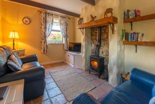 Green Meadow Farm Holiday Cottages - Redcross - 4