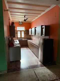 The Villa Sec 13 Cheerfull 4 bedroom house - Karnal - 8