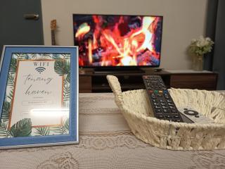 Tenang Haven Upper Floor with private porch and staircase - 0