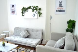 Brand New Lovely Flats by the Forest Tram Stop in Nottingham - Nottingham - 5