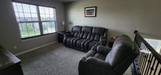Suburban Dream House - Dyer - 4