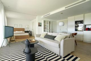 Stylish 2 bedroom apartment in Alcazaba Lagoon - 8