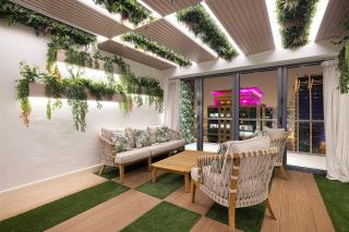 Luxe 4BR Penthouse with Private Pool and Gym - 6