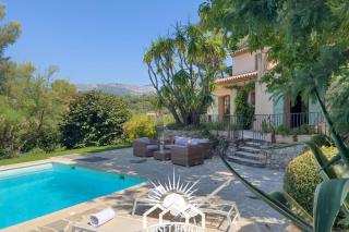 LA ROURETANE Pool AirCo for 10 By Sunset - 3