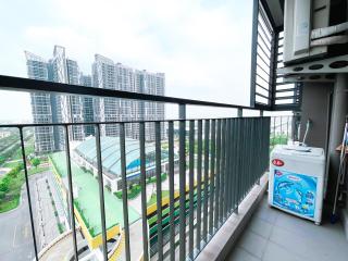 Emerald Balcony by Ocean Park - Gia Lâm Pho - 1