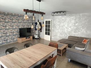 Maison spacieuse agréable - 0