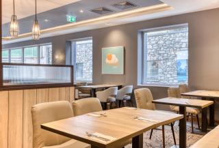 Premier Inn Cork City Centre - Cork - 4