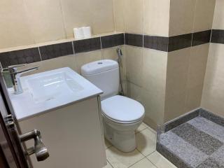 Magnifique 4P, 2 chambres, piscine, wifi groupe électrogène et parking Elig Essono touristique voyage - Yaoundé - 2