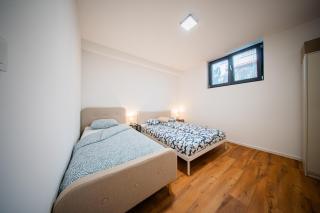 Flex SelfCheckIns 189 - Zagreb - Bedroom - Parking - Zagreb - 8