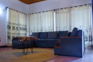 Stay Inn Back Packers - - 8