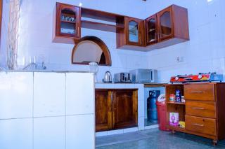 Stay Inn Back Packers - - 3