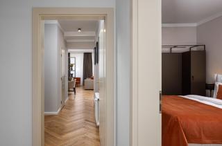 The Bridge Residence by Little King - Prag - 8