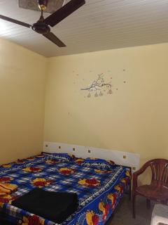 sharan home stay - Vrindāvan - 2