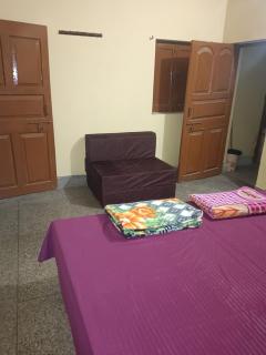 sharan home stay - Vrindāvan - 1