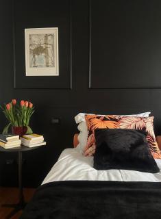 The Perfect Corner - 1