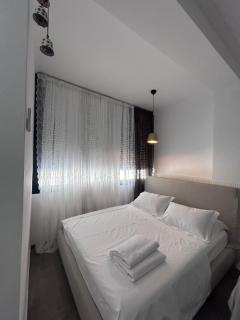 Kostanca Pool & Bay Studio - Sarandë - 8